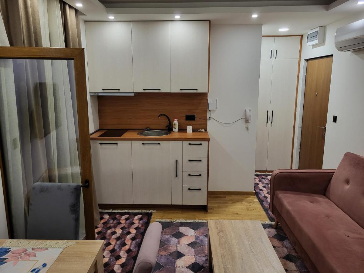 Lux Apartmani Bajova Cetinje Luaran gambar