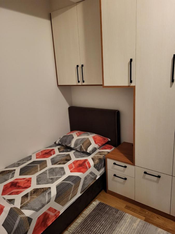 Lux Apartmani Bajova Cetinje Luaran gambar